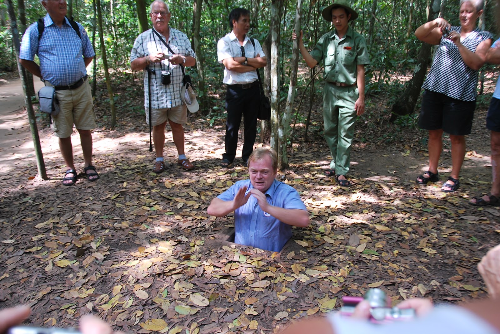 Car From Nha Trang To Cu Chi Tunnels Affordable Price